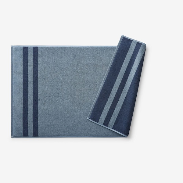 Legends Hotel Mirage Rev Stripe Aegean Towel 20 in. x 36 in. Smoky Blue Bath Mat