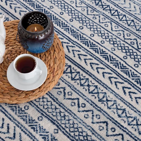 Havana Navy Blue 2 ft. x 3 ft. 3 in. Traditional Distressed Doormat Area Rug Entrance Floor Mat