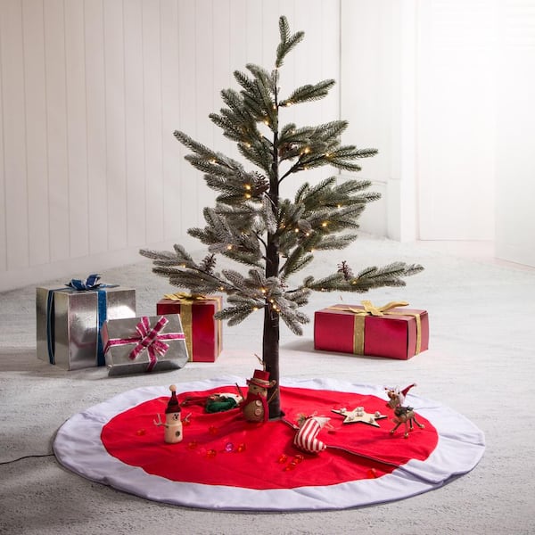 Glitzhome 42 in. D Felt Christmas Tree Skirt in Traditional Red and White 1113202550 The Home Depot
