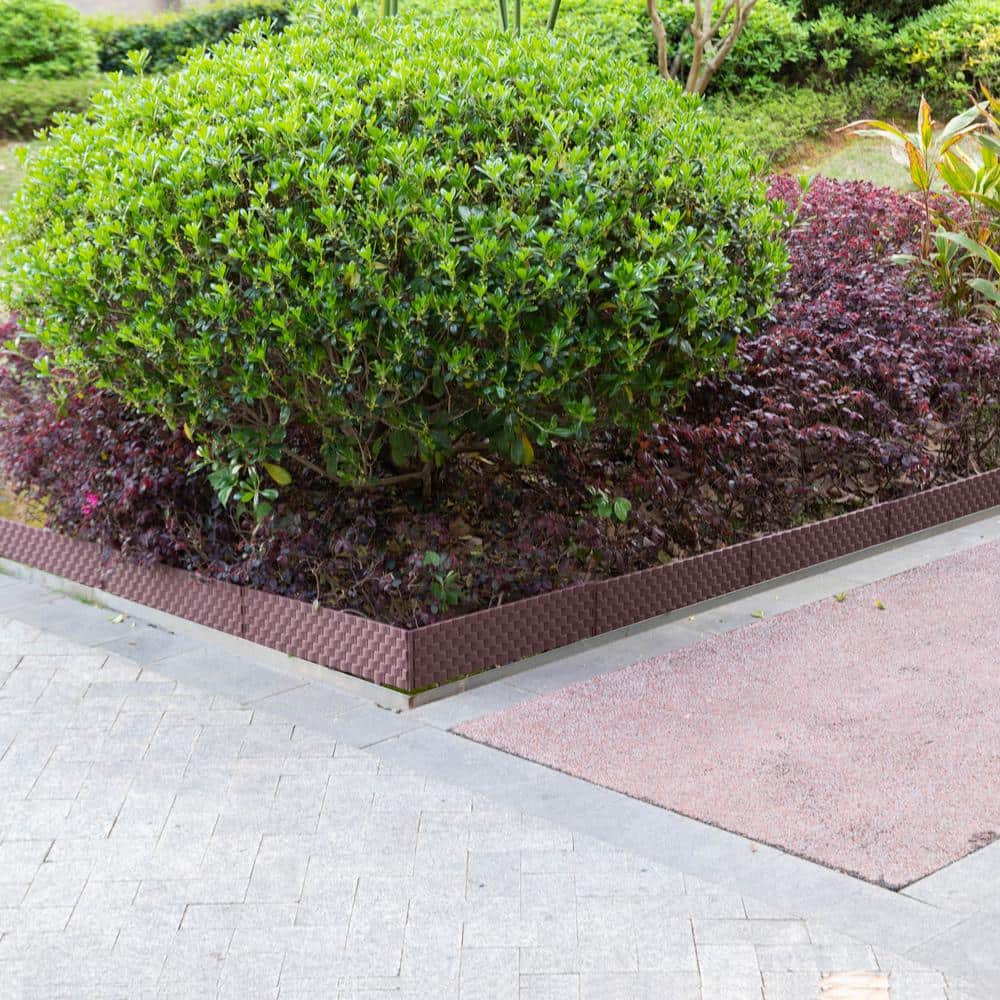 Rich Brown Rattan-Inspired Plastic Garden Edging Set, 8 Pieces