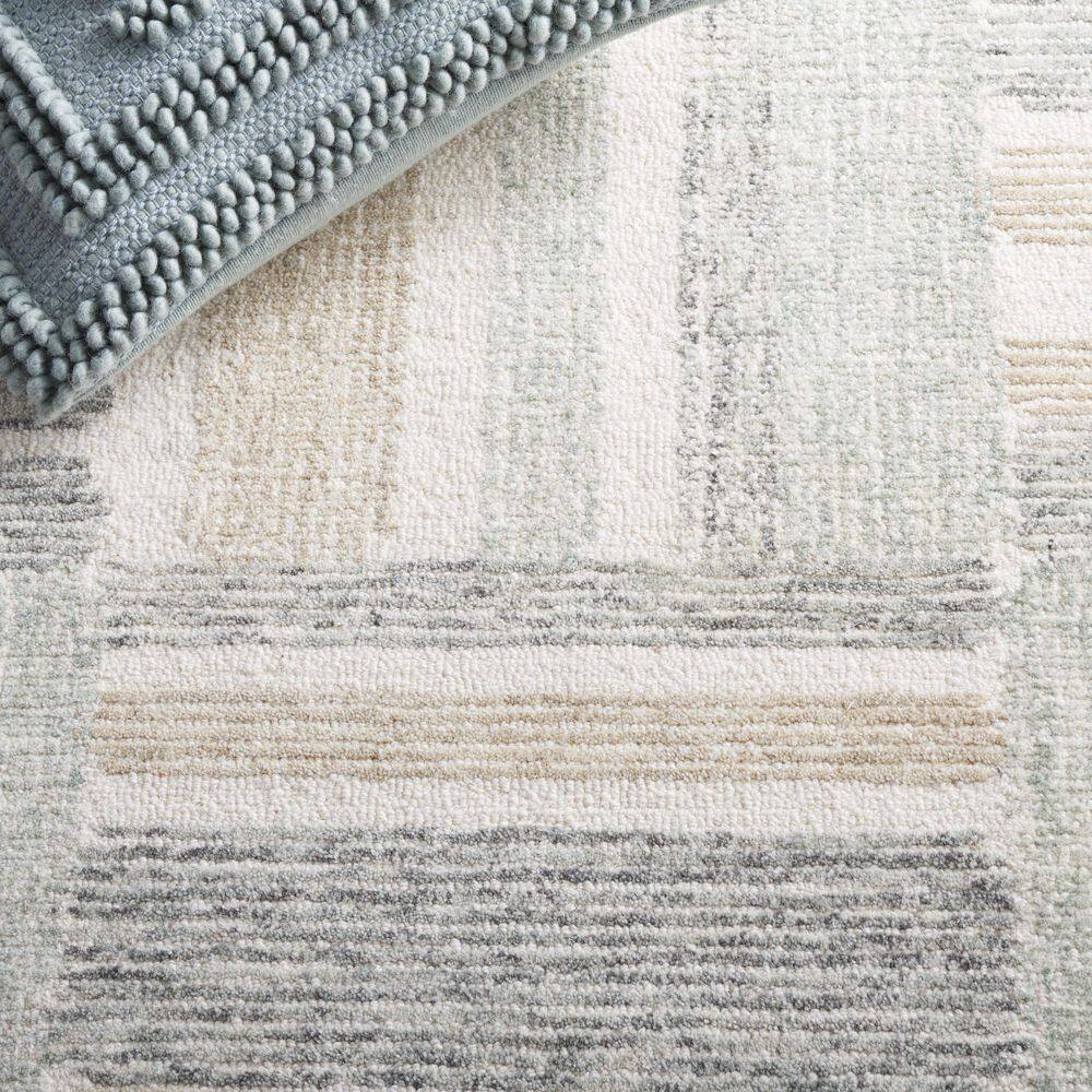 Ivory and Gray Hand-Tufted Wool 6' x 9' Area Rug