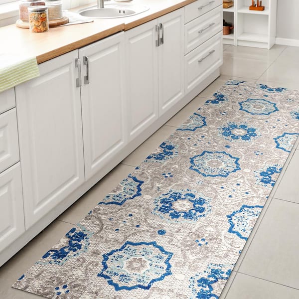 JONATHAN Y Mediterranean Medallion Blue/Gray Indoor/Outdoor 2 ft. x 8 ft. Runner Rug