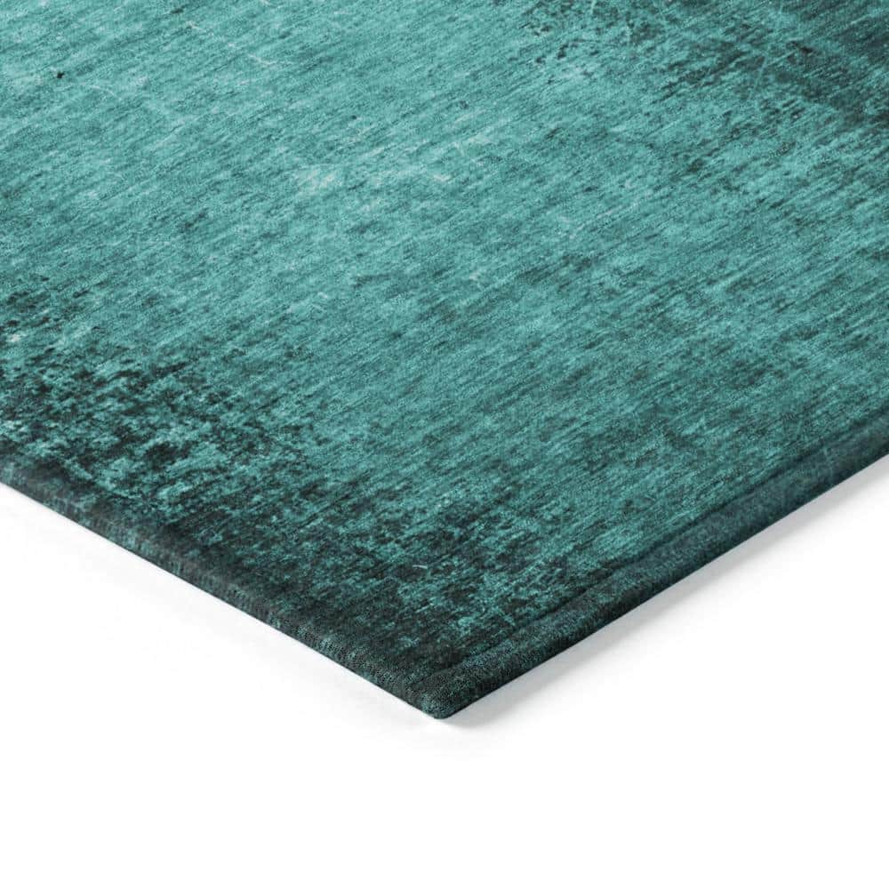 Teal Round Machine-Washable Synthetic Area Rug with Non-Skid Backing