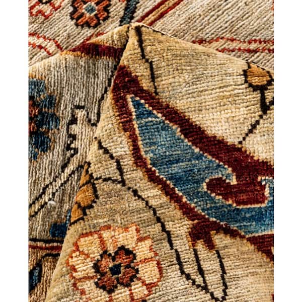 Serapi Ivory 9 ft. x 12 ft. Tribal Wool Indoor Area Rug