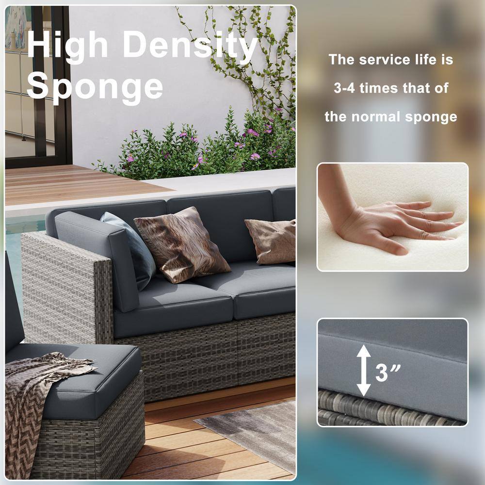 Close-up of high-density sponge cushion material and durability features.