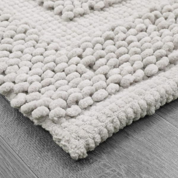 Sophie Border Soft Gray 20 in. x 32 in. Cotton Plush 2-Piece Bath Mat Set