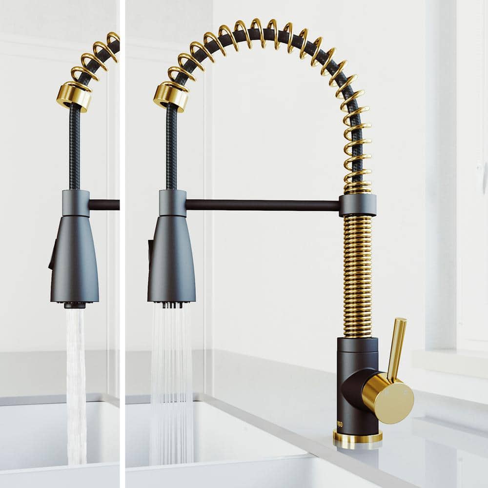 Elegant Dual-Tone Pull-Down Kitchen Faucet in Matte Gold and Black