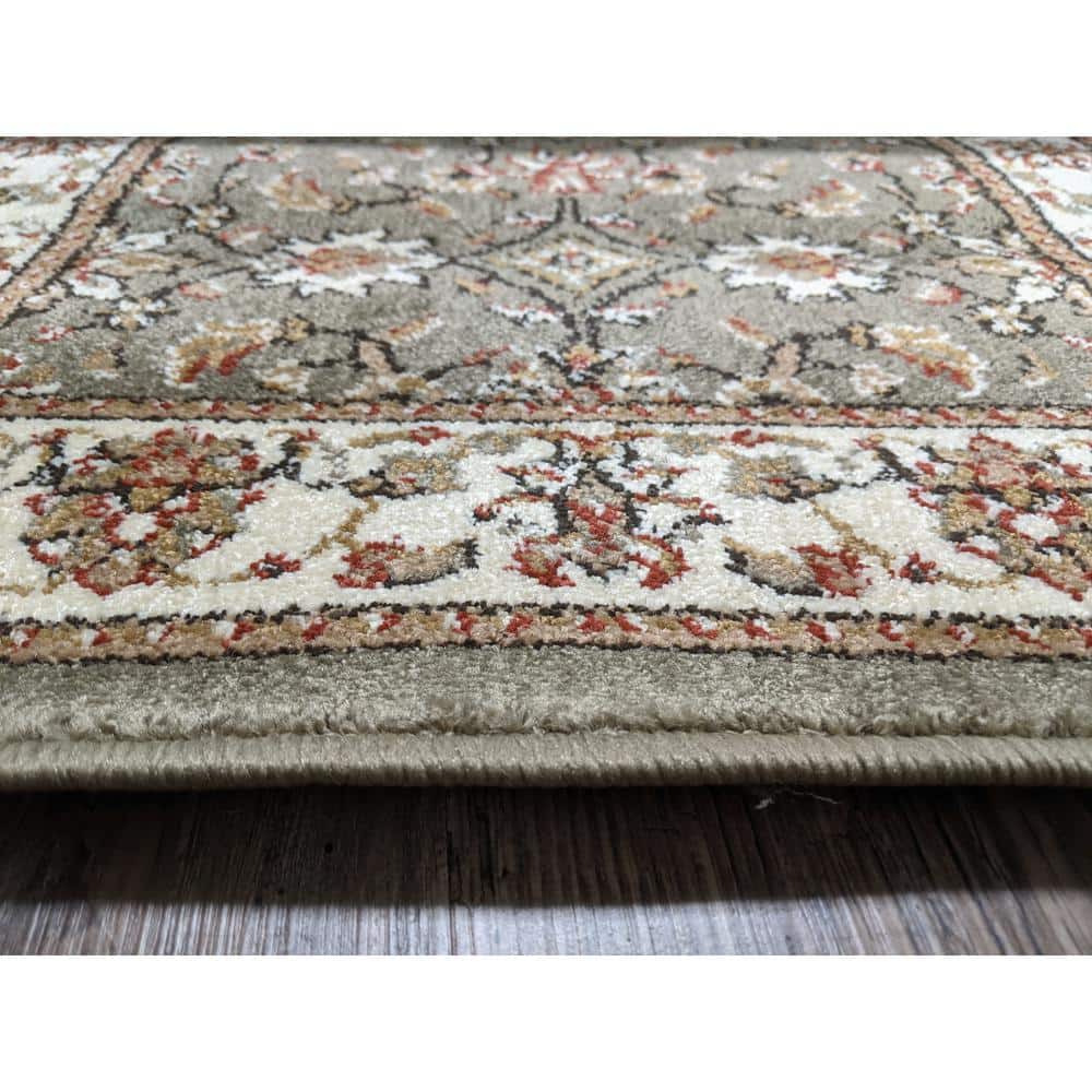 Como Sage Green Easy-Care Traditional Runner Rug 2' x 8'