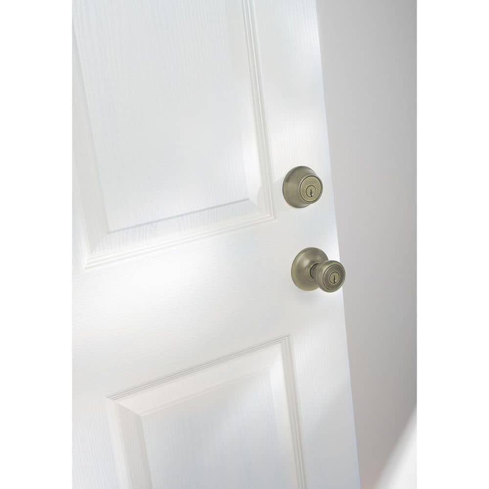 https://images.thdstatic.com/productImages/624bd7fa-8403-4d45-bb6a-cea8a944ce52/svn/kwikset-door-lock-combo-packs-690t-5-cp-4f_1000.jpg