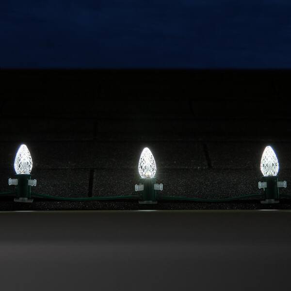 OptiCore 24 ft. 25-Light LED Cool White Faceted C7 Twinkle String Light Set