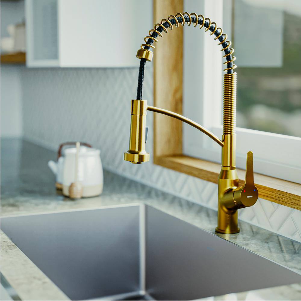 Gold Brass Single Handle Pull-Down Sprayer Kitchen Faucet