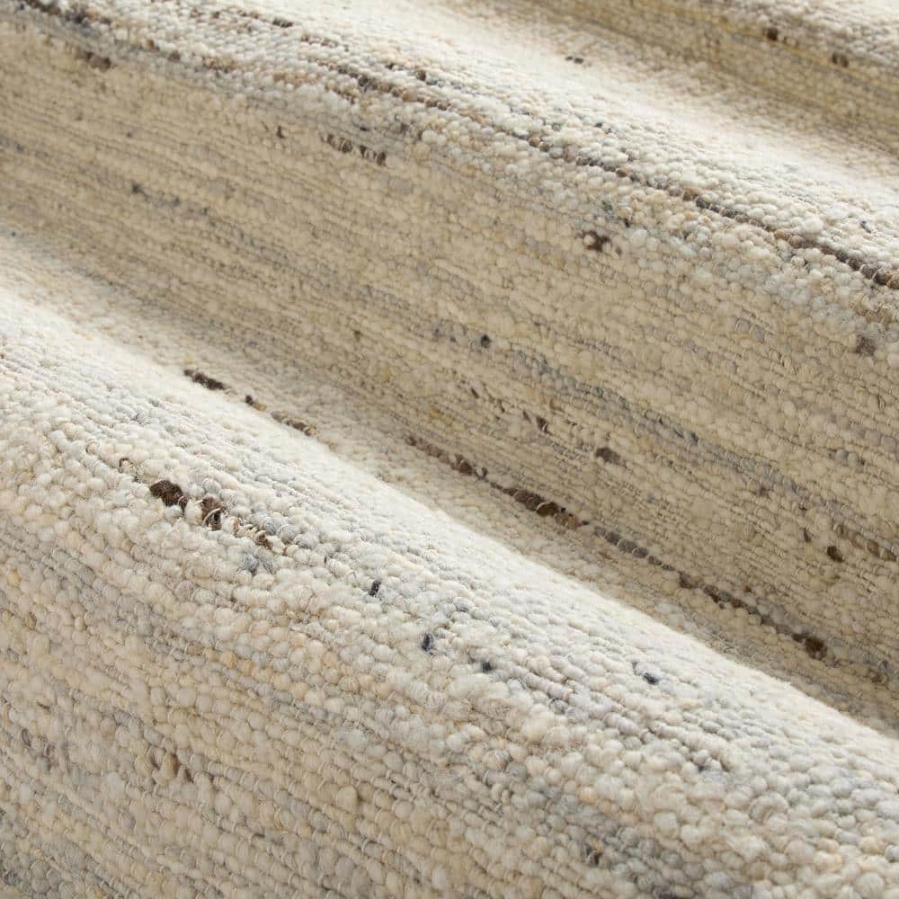 Ivory and Beige Handmade Wool 8' x 10' Area Rug