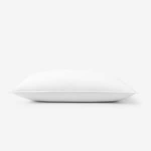 Cool Zzz Deluxe Standard Density Polyfiber King White Pillow