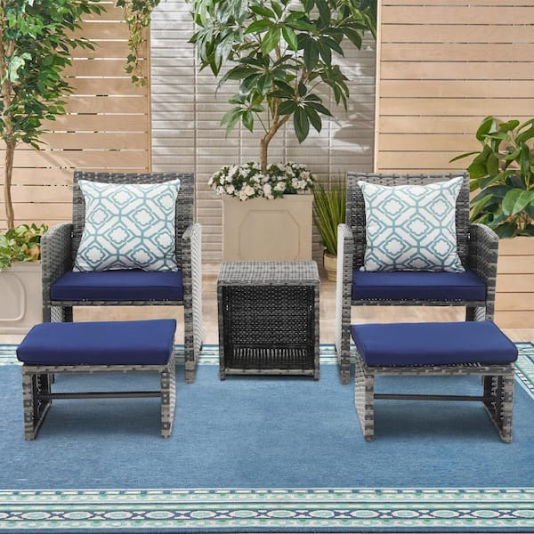 Freestyle 5-Piece Wicker Grey Outdoor Patio Conversation Set with Ottomans and Side Table, Blue Cushions