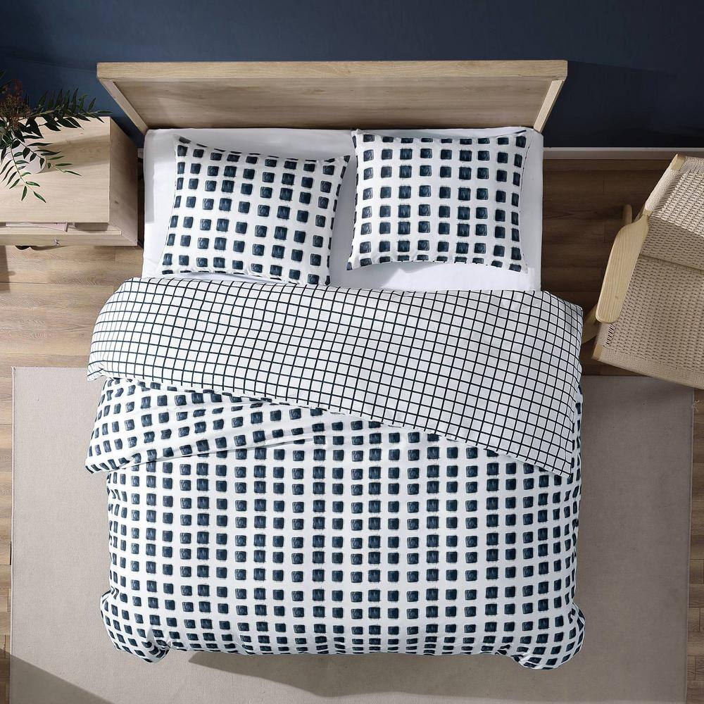 Urban Shibori Blue and White Microfiber Full/Queen Duvet Cover Set