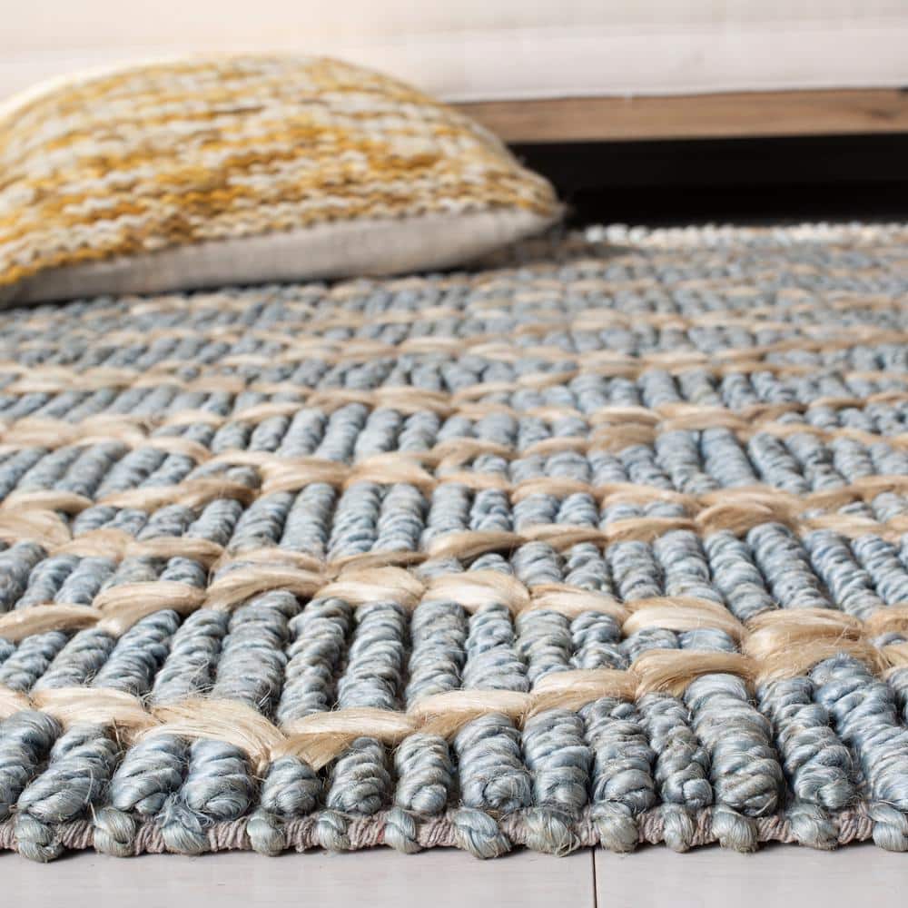 Coastal Charm Light Blue Hand-Knotted Geometric 8' x 10' Rug