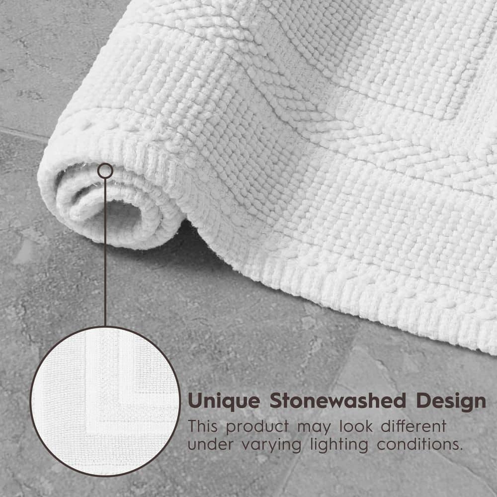 White Cotton Stonewash Racetrack 17x24 Bath Rug