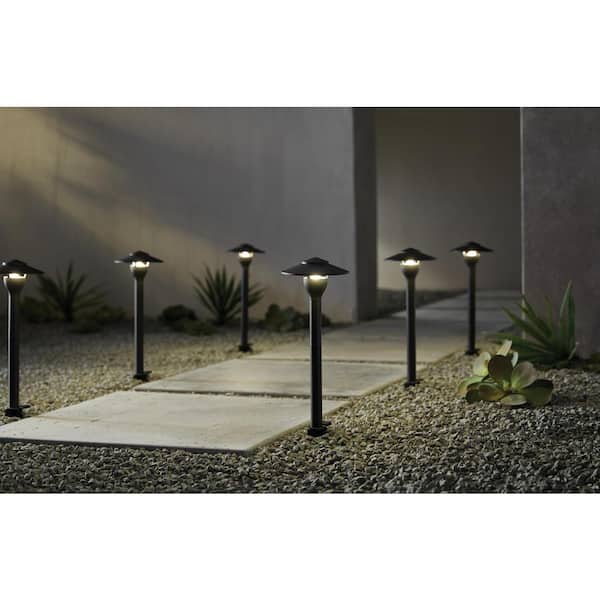 Black Low Voltage Solar Powered Integrated LED Pathway Light Pack
