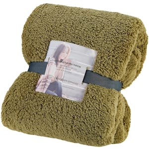 Solid Olive Oversize Sherpa Polyester 60 in. x 72 in. Throw Bed Blanket