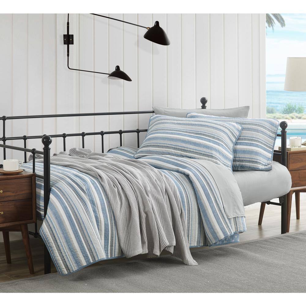 Nautical Twin White and Blue Cotton Reversible Quilt Set