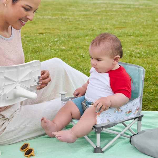 Bright Starts Winnie the Pooh Pop 'N Sit Portable Booster Seat