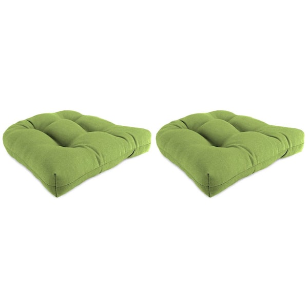 Jordan Manufacturing 18 in. L x 18 in. W x 4 in. T Outdoor Square Wicker Seat Cushion in McHusk Leaf (2-Pack)