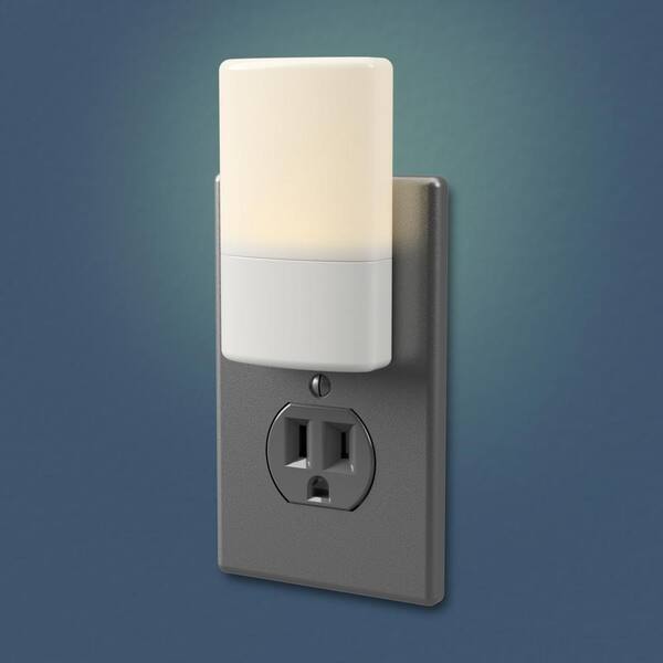 Master Night Light Warm White LED Plug-in Nightlight Pack of 2 