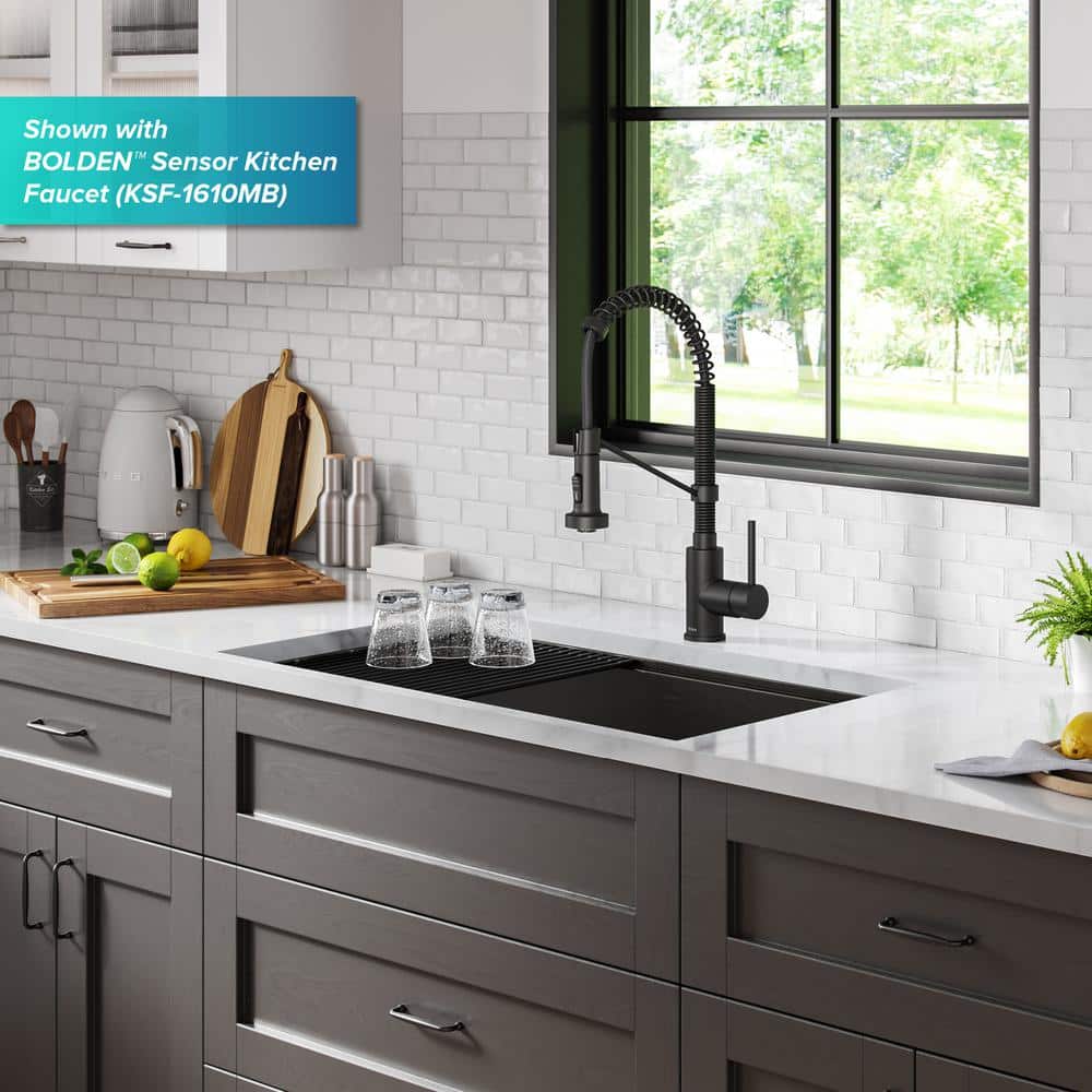 32-inch Black Stainless Steel Undermount Kitchen Sink with Accessories