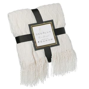 White Decorative Chevron Pattern Knit Throw Blanket with Fringe