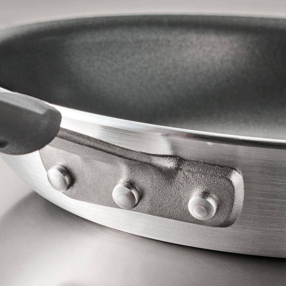 Professional 10" Aluminum Nonstick Fry Pan with Silicone Handle