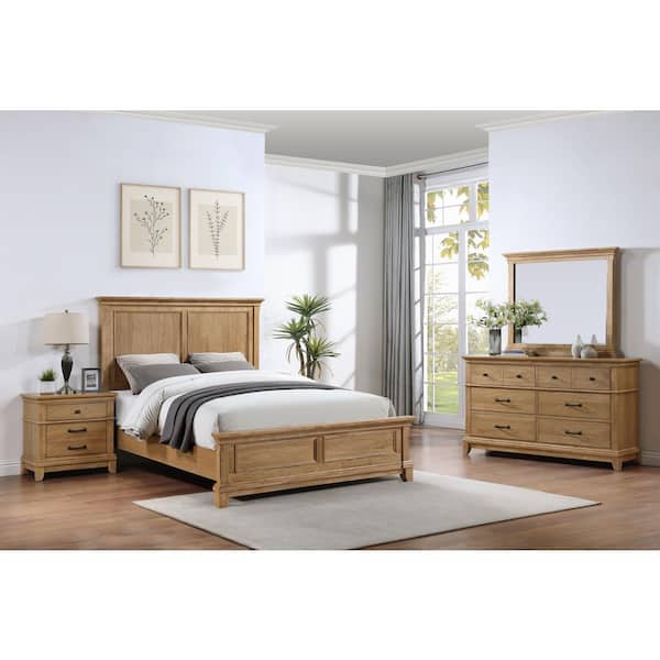 New Classic Furniture Sunstone 4-Piece Honey Brown Wood Queen Bedroom Set with Nightstand