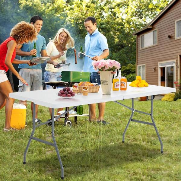 Outdoor Table 6ft Foldable Plastic Banquet Table Outdoor/Indoor