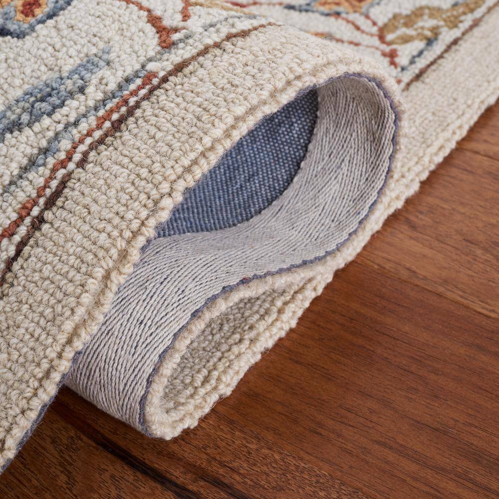Ivory Floral Hand-Hooked Wool Circular Area Rug