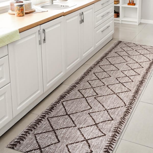 Derya Beige/Brown 2 ft. x 10 ft. Tribal Diamond Trellis Indoor/Outdoor Area Rug