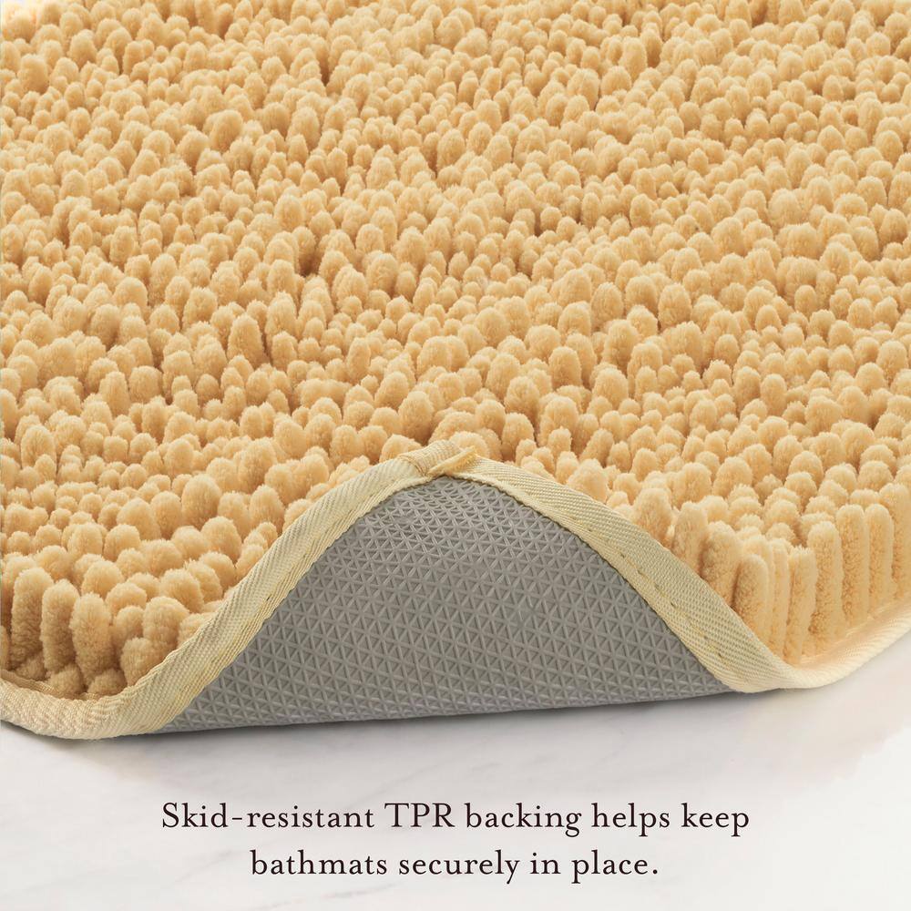 Yellow Chenille Non-Slip Polyester Bath Mat 20" x 34"