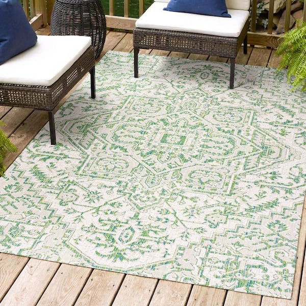 Estrella Bohemian Medallion Textured Weave Green/Cream 8 ft. x 10 ft. Indoor/Outdoor Area Rug