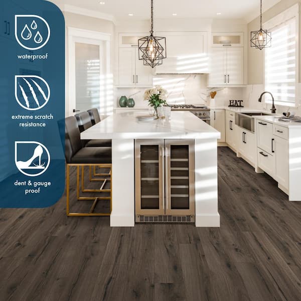 Lifeproof Gilmer Ridge Oak Waterproof Hybrid Resilient Flooring, 21.2 sq. ft./case