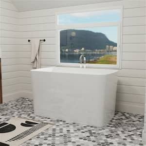 https://images.thdstatic.com/productImages/631fd42a-5c88-4db8-b9d4-b4c9978aee03/svn/white-mokleba-flat-bottom-bathtubs-btmkeb1327047-e4_300.jpg