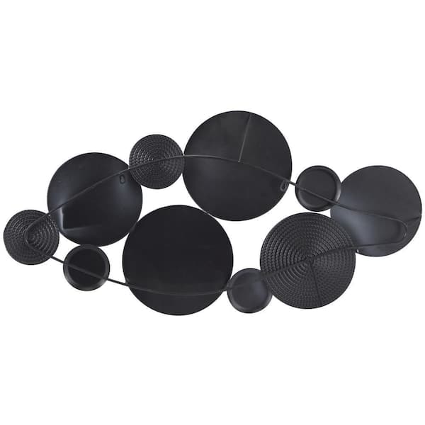 CosmoLiving by Cosmopolitan Metal Black Plate Wall Decor with