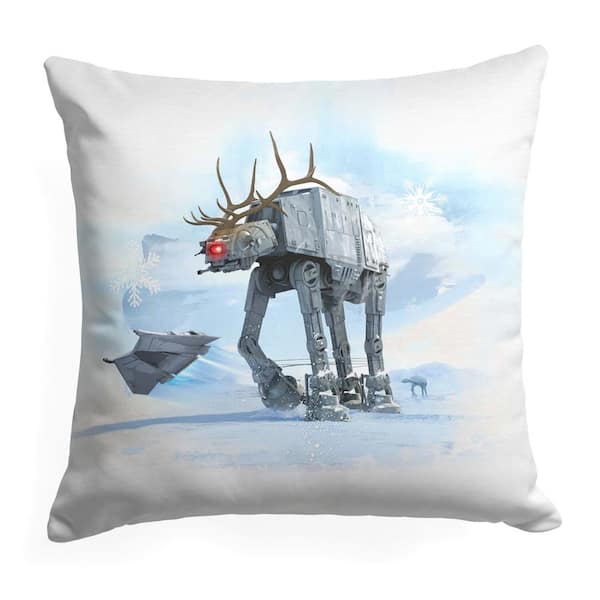 THE NORTHWEST GROUP Star Wars Classic Reindeer Walker Printed Multi-Colored Throw Pillow