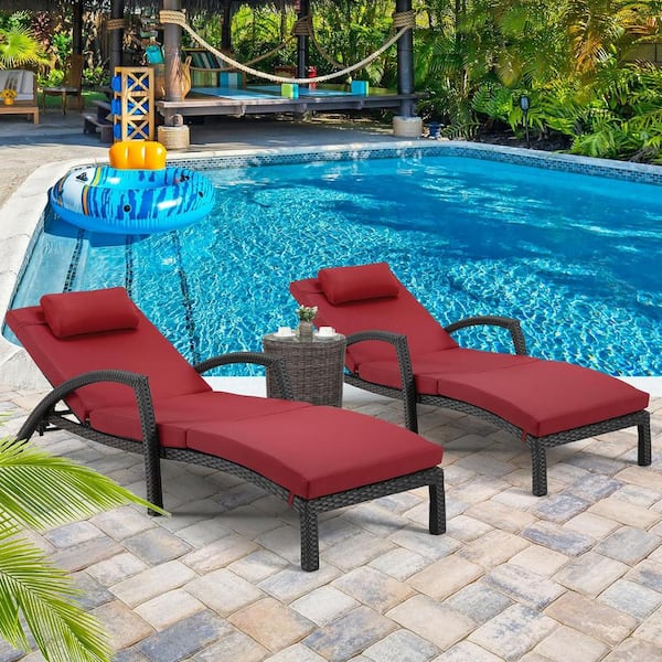 HOMMOW Pool Recliner Chairs Set of 2, PE Wicker Outdoor Chaise Lounge with Adjustable Backrest, Flexible Wheels, Red Cushions