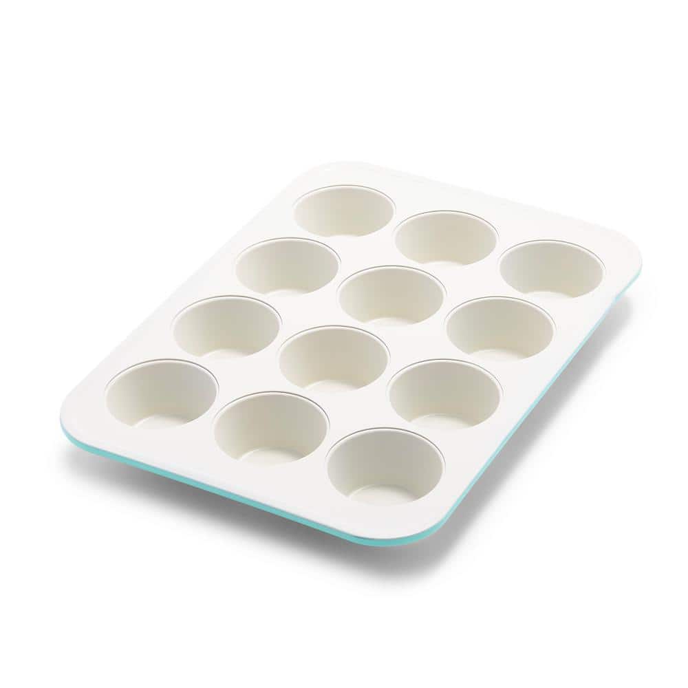 12 Cup Silicone Muffin Pan for Baking BPA Free - Bed Bath & Beyond -  31930278