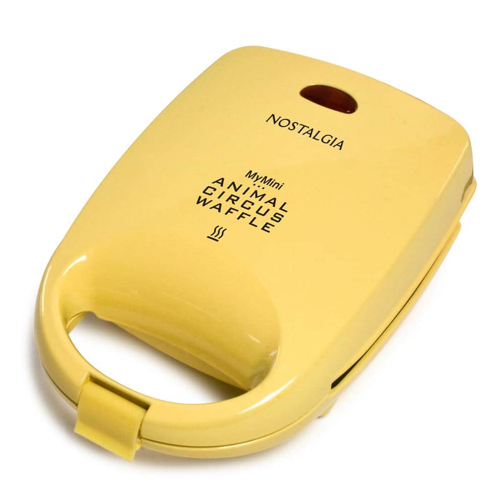 https://images.thdstatic.com/productImages/633e879d-f3d7-44ec-aedc-ecf240c4cfef/svn/yellow-nostalgia-waffle-makers-manwfl4yw-64_1000.jpg