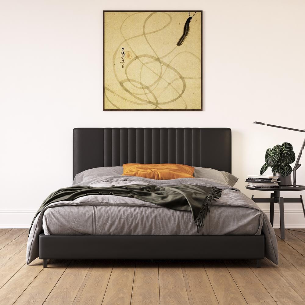 Rio Black Faux Leather Upholstered Queen Bed with Tufted Headboard