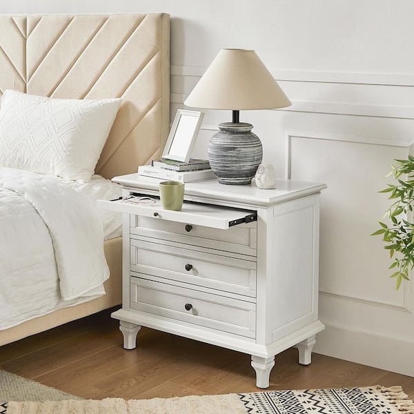 JAYDEN CREATION Julia White 27 in. H Traditional 3-Drawer Solid