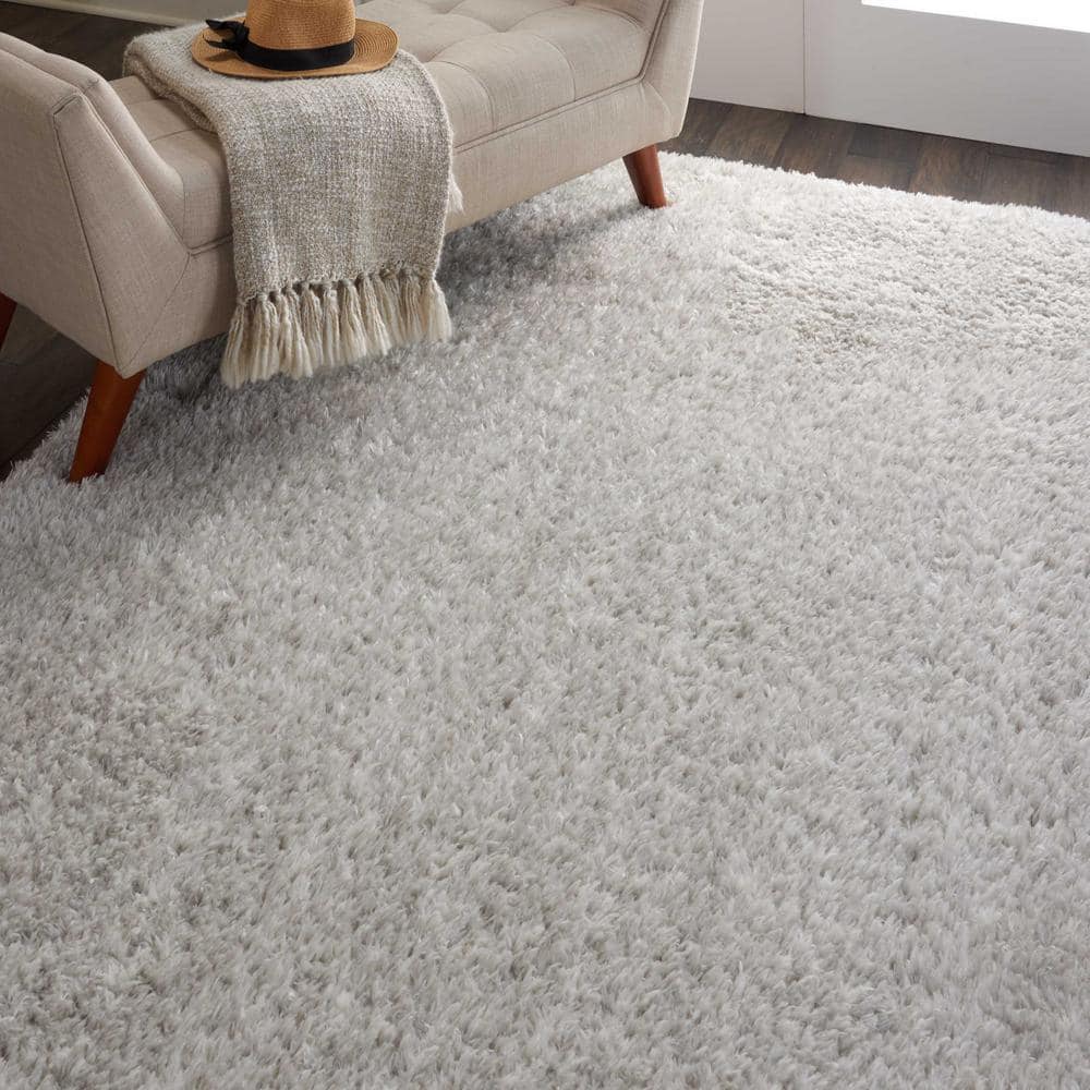 Light Grey 5' x 7' Hand-Knotted Shag Area Rug