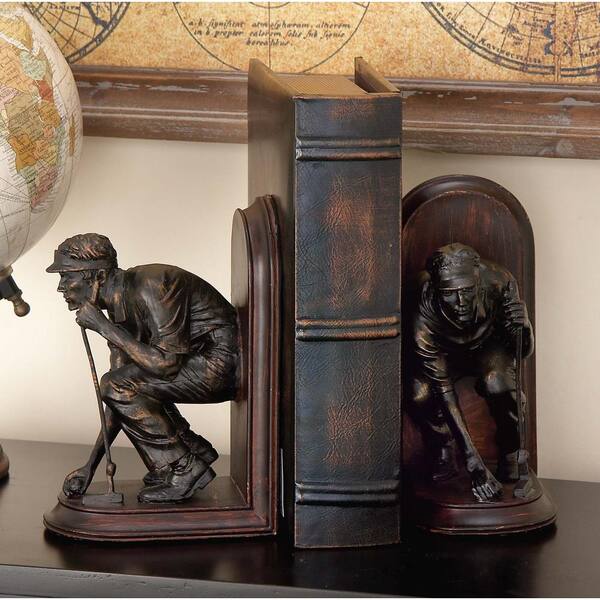 Litton Lane 8 in. x 5 in. Polystone Crouching Golfer Bookend