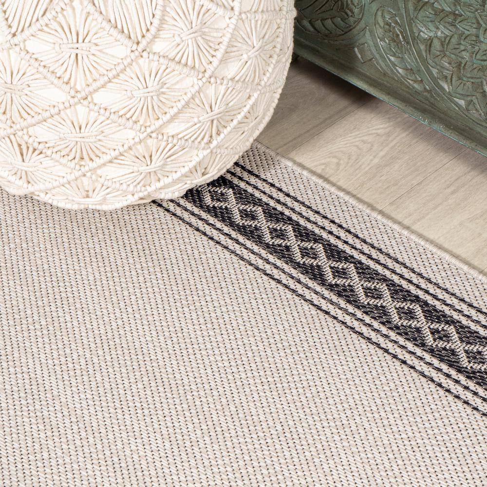 Lucia Modern Diamond Border Cream/Black 8' x 10' Indoor/Outdoor Rug