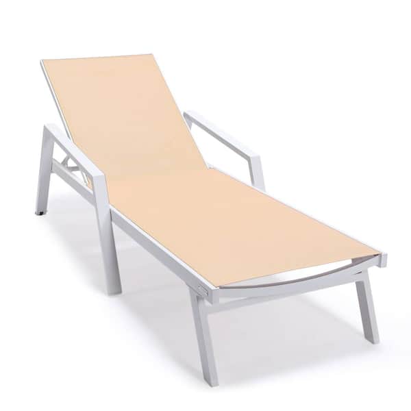 Leisuremod Marlin Modern White Aluminum Outdoor Chaise Lounge Chair With Arms and Fire Pit Table (Light Brown)