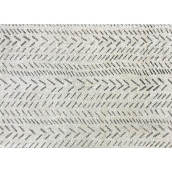 Serengeti 1.67 ft x 2.29 ft Cream and Gray Simple Lines Area Rug